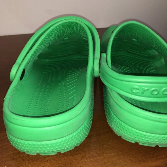 Crocs Classic Clog Green M10 W12 Unisex - Picture 7 of 7